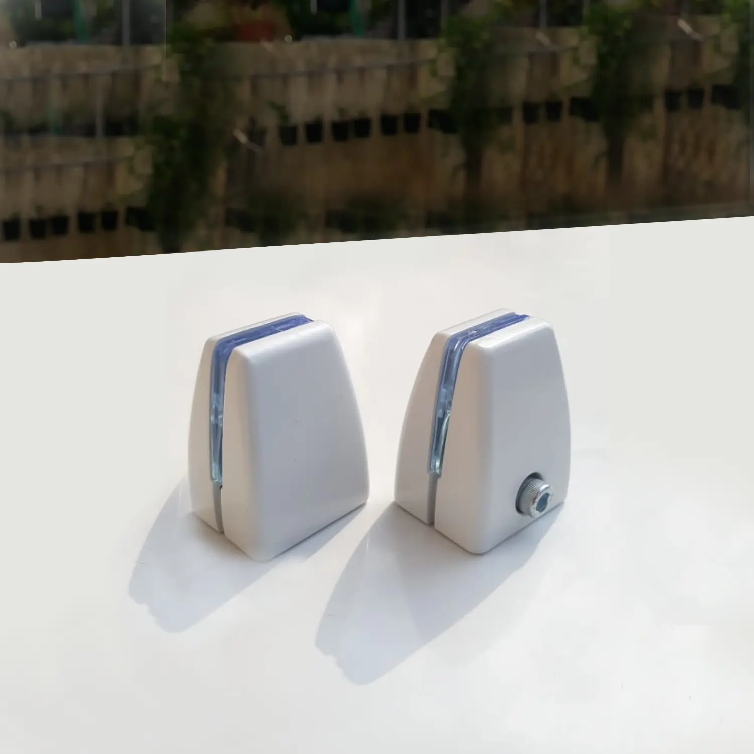 Office Table Partition Bracket Glass Clamp - Image 3